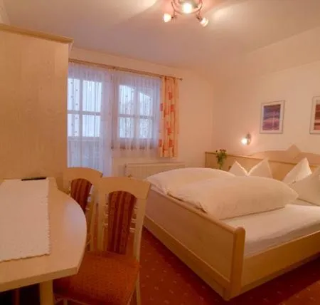 Grubhof Bed & Breakfast *